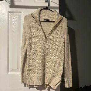 Oversized sweater- fits like a S/M